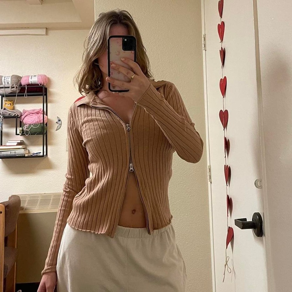 the double zip cream brown sweater